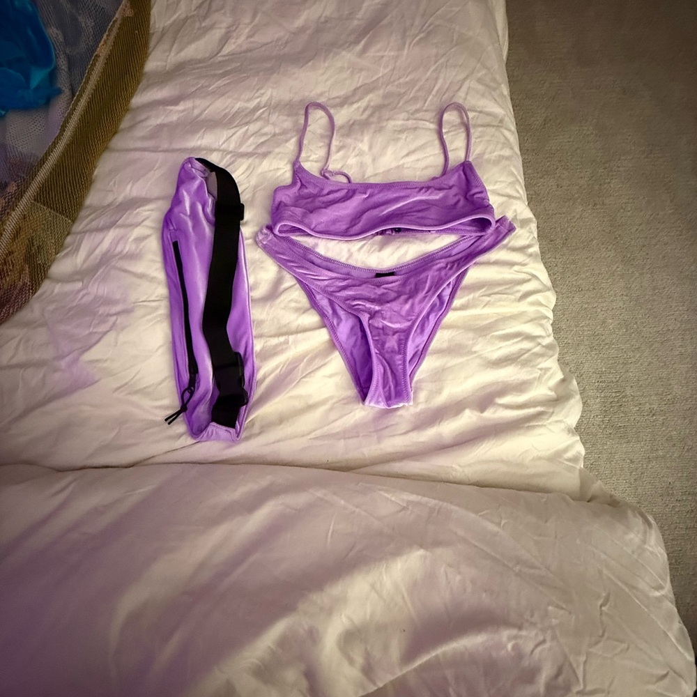Triangl Velvet Bikini Set